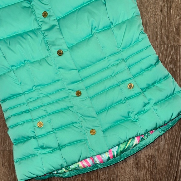 Lilly Pulitzer Teal Puffer Vest - Picture 6 of 7